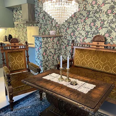 Apartment Jugend 1902 *